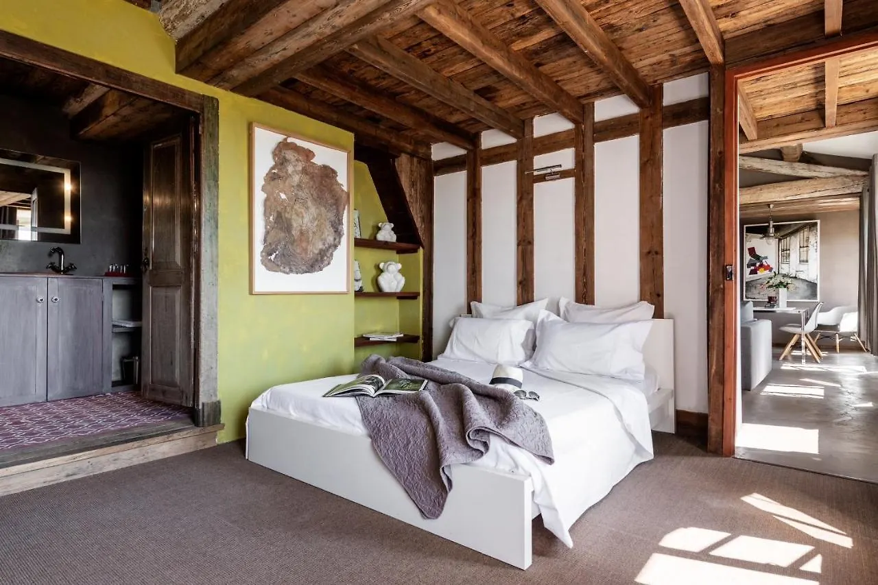 Bed and Breakfast La Magnanerie de Seillans Frühstückspension